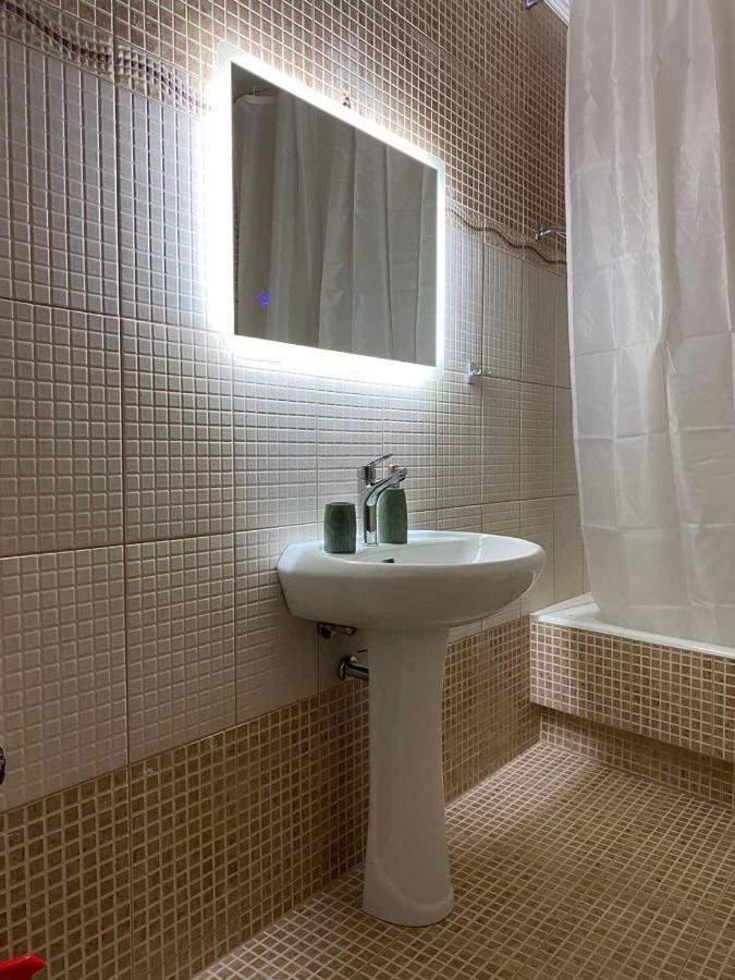 Maria'S Apartment Монемвасія Екстер'єр фото