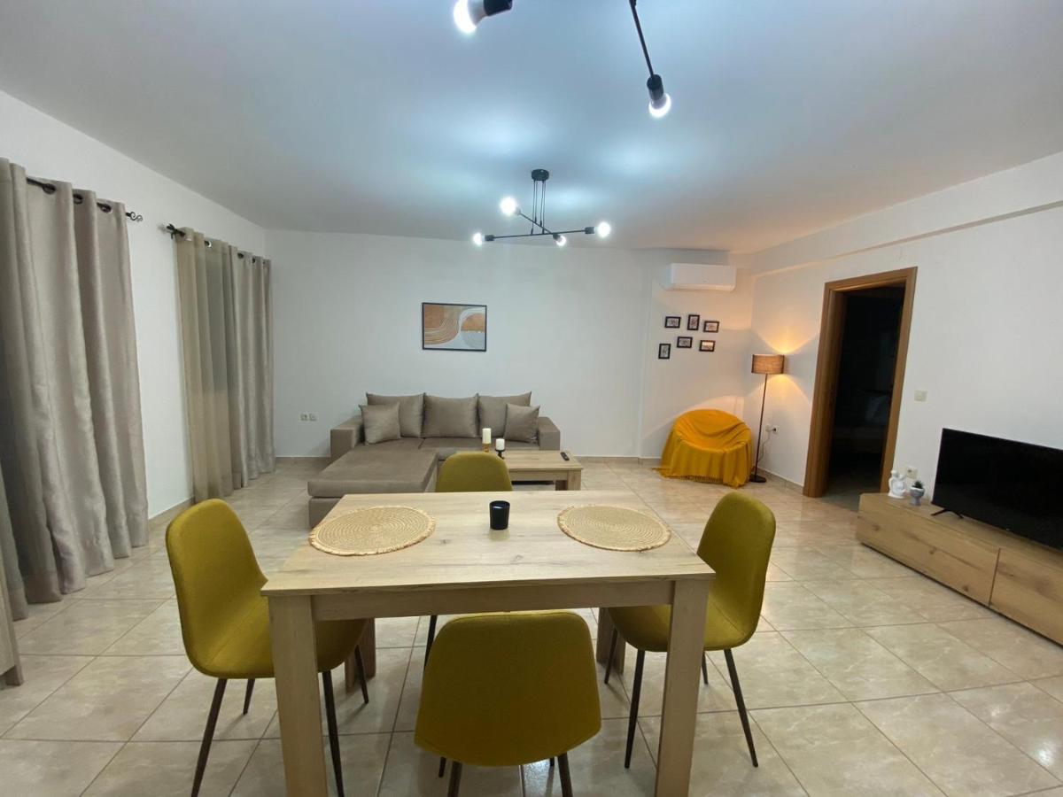 Maria'S Apartment Монемвасія Екстер'єр фото